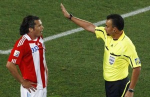 Carlos Batres, el que cobró el offside de Tacuara.