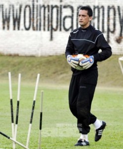Bobadilla, entrenando en Olimpia.
